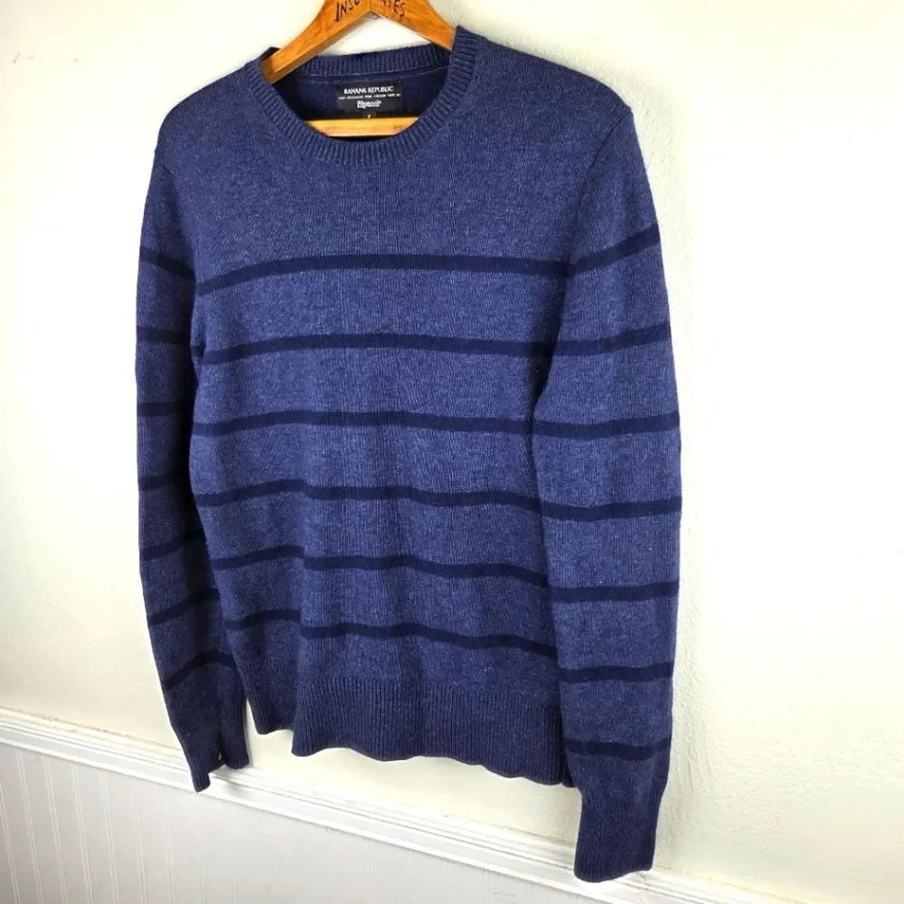 Men's Banana Republuc Blue Striped Fine Italian Merino Wool Pullover Sweater MED